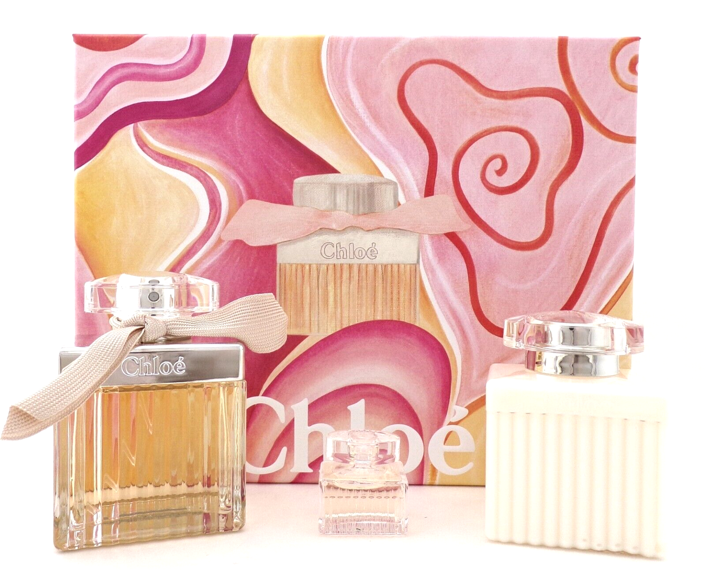 Chloe by CHLOE 2.5 oz EDP Spray +5 ml EDP Mini +3.4 oz B/Lotion. New Women's Set