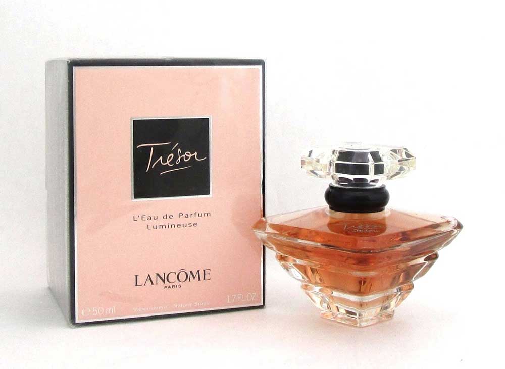 Tresor L' Eau de Parfum Lumineuse by Lancome Spray 1.7 oz for Women