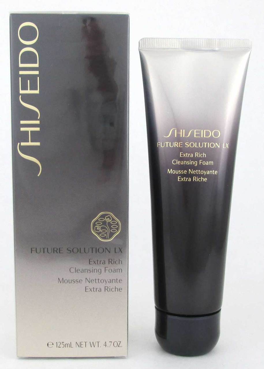Shiseido Future Solution LX Extra Rich Cleansing Foam 125 ml/4.7 oz