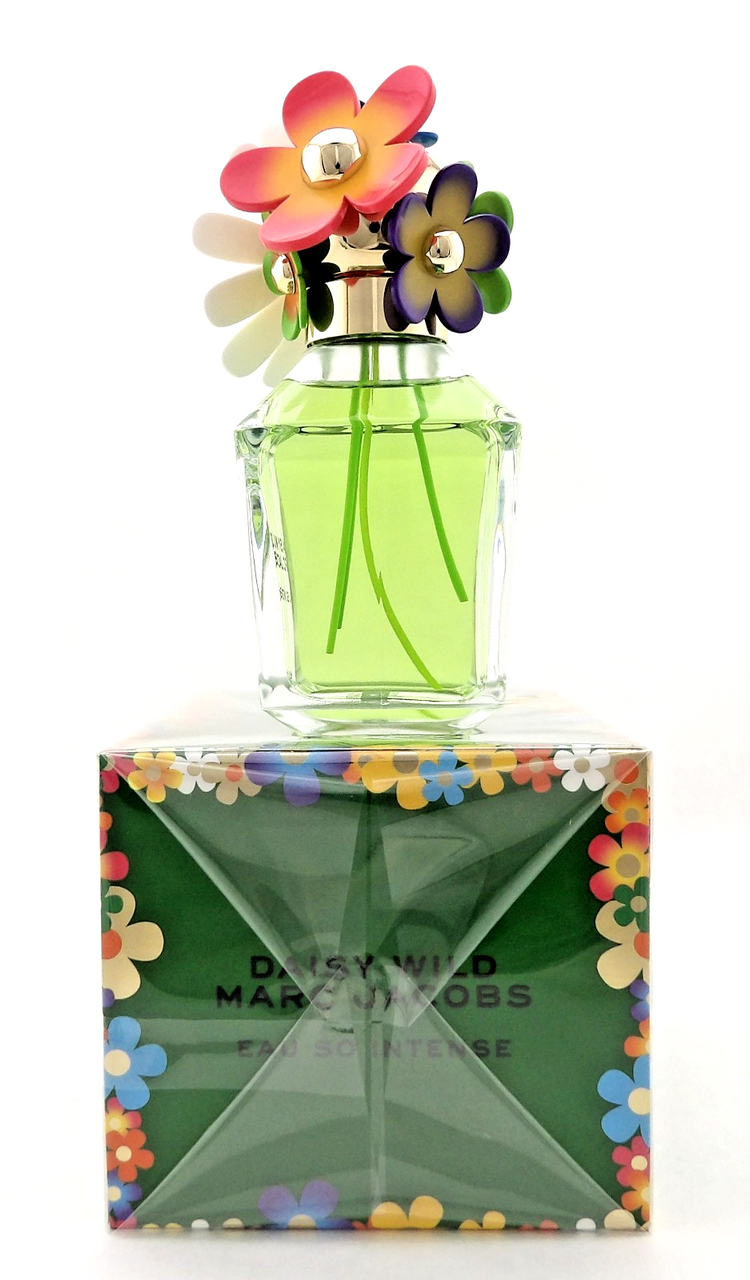 Daisy Wild Marc Jacobs Eau So Intense 3.3 oz/100 ml EDP Spray for Women. New Box