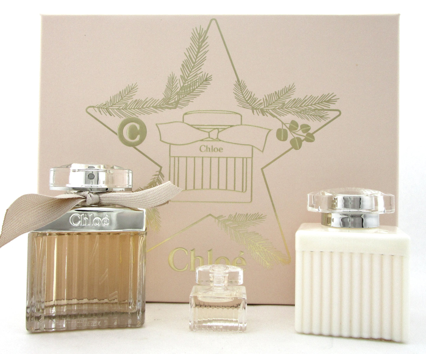 Chloe by Chloe 2.5 oz EDP Spray + 5 ml EDP Mini + 3.4 oz B/Lot. New Women's Set.