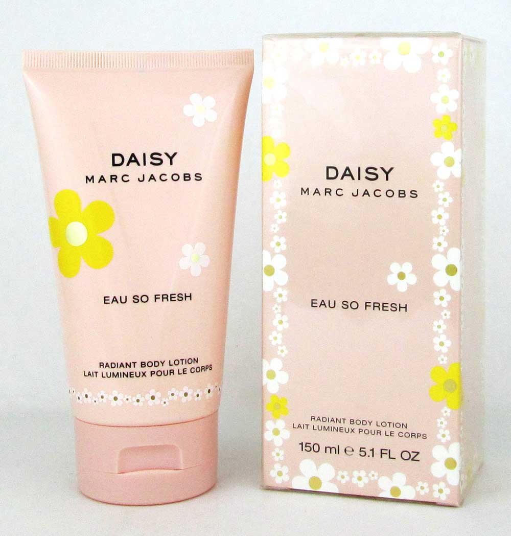 Daisy Eau So Fresh by Marc Jacobs Body Lotion 5.1oz/150ml*Damaged Box
