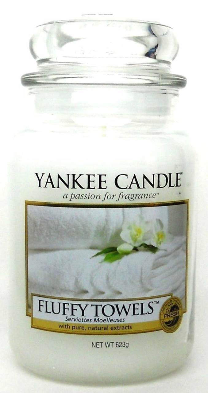 Yankee Candle FLUFFY TOWELS 22 oz.Large Jar. Brand New
